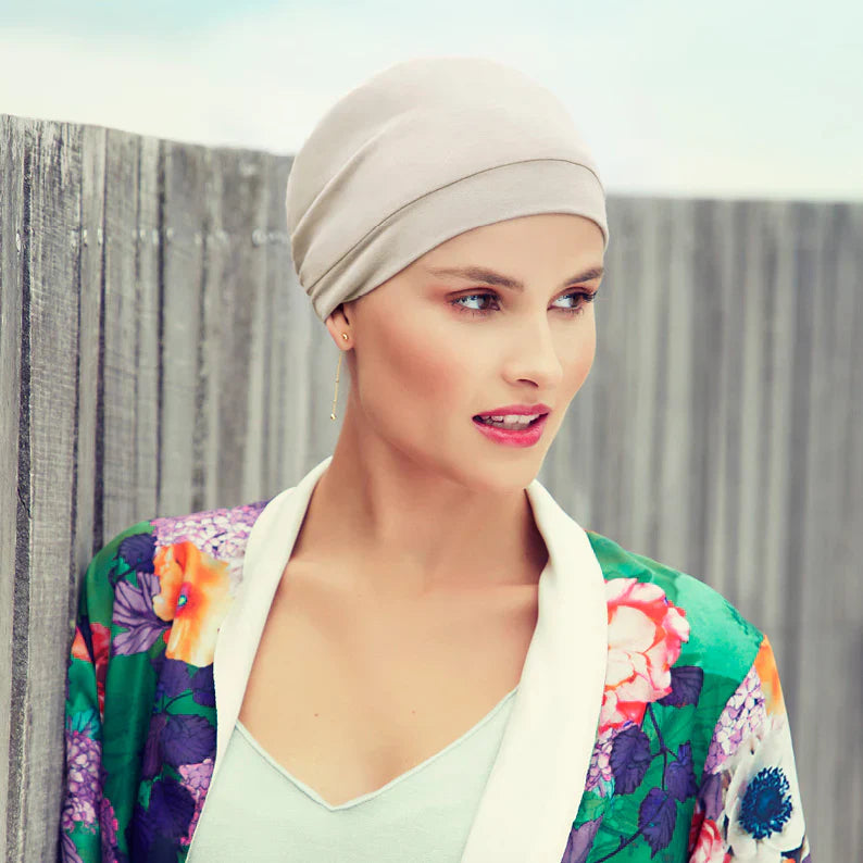 Laura Truban Beige