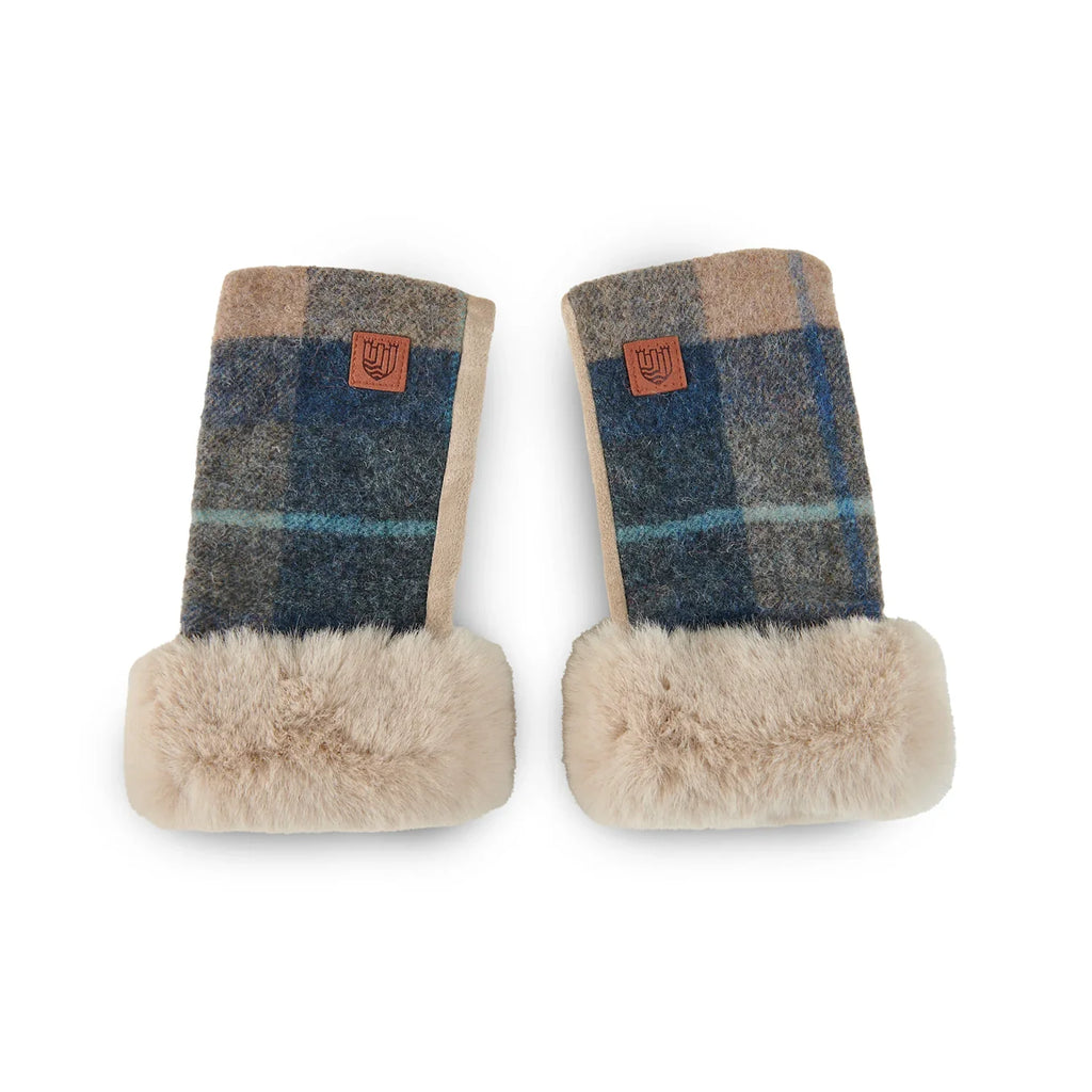 ISLANDER Lambswool Mitten