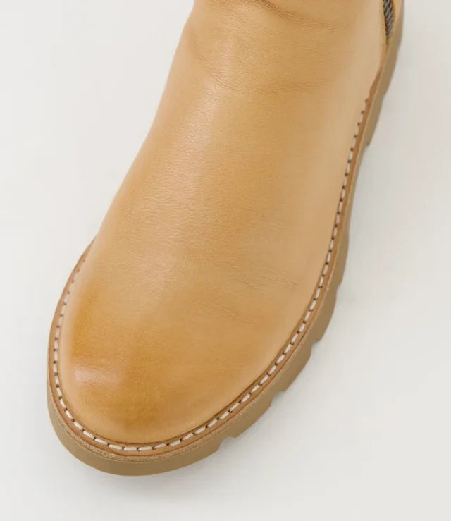 Dixeya Leather Ankle Boot - Dk Tan