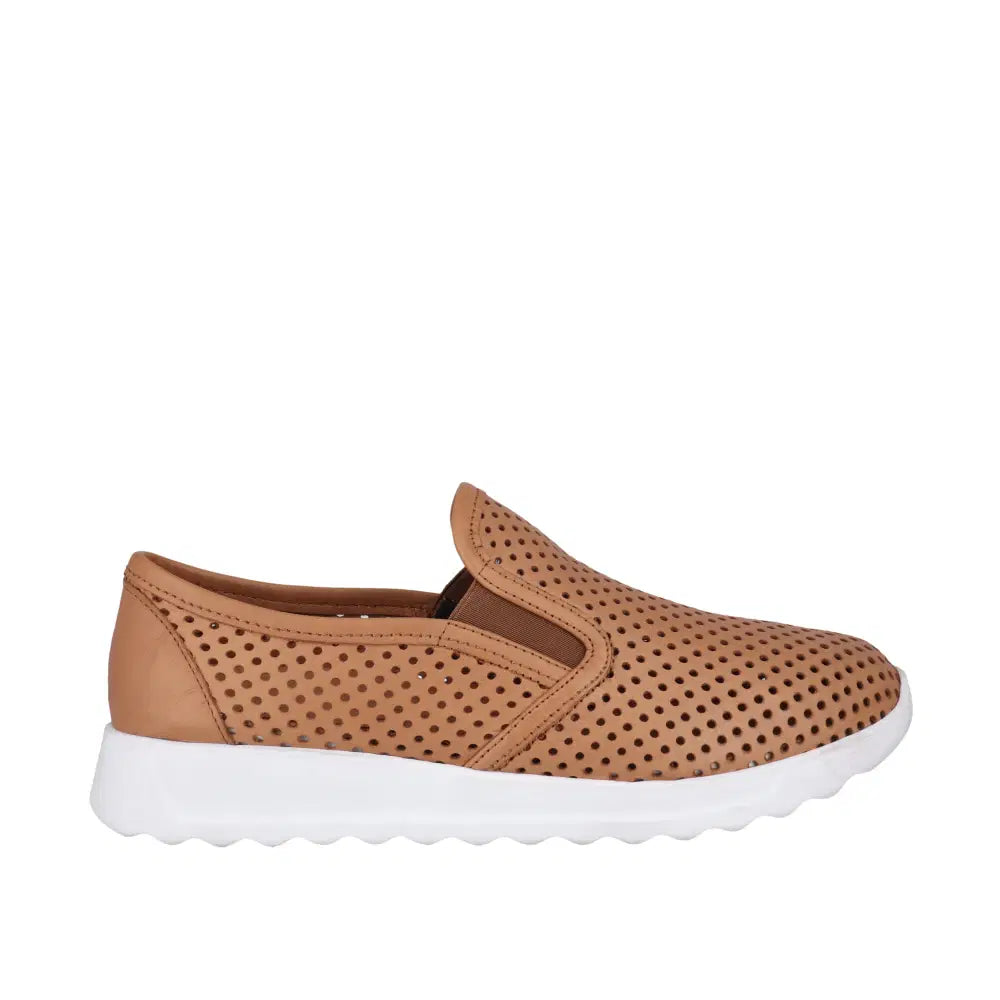 Cabello EG219 Leather Slip On
