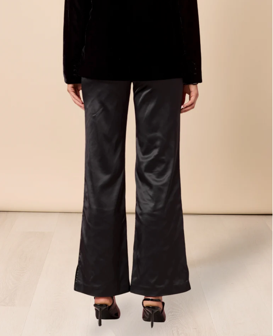 Tuxedo Flare Pant - Black