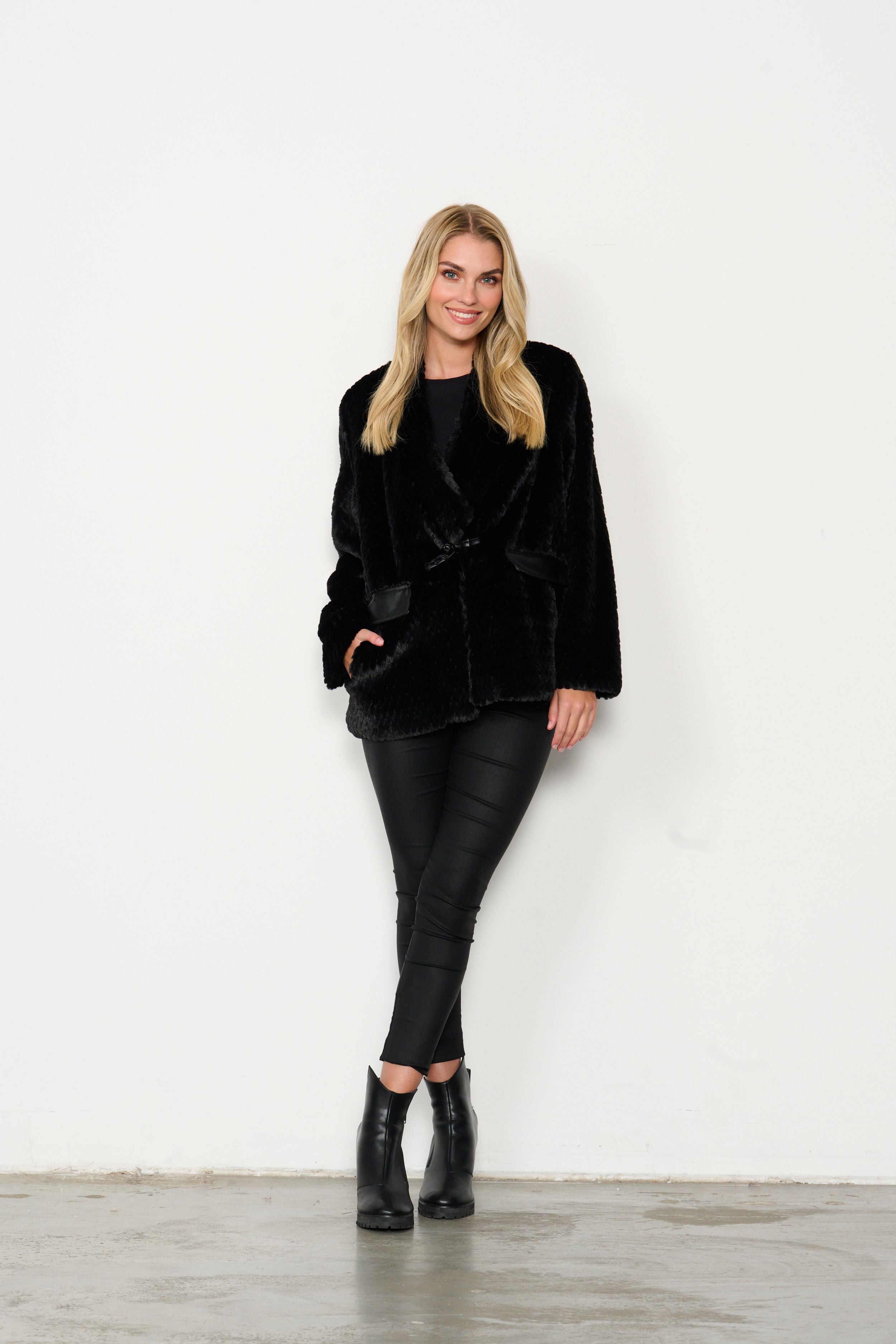 Faux Fur w/PU Pocket Details Jacket - Black